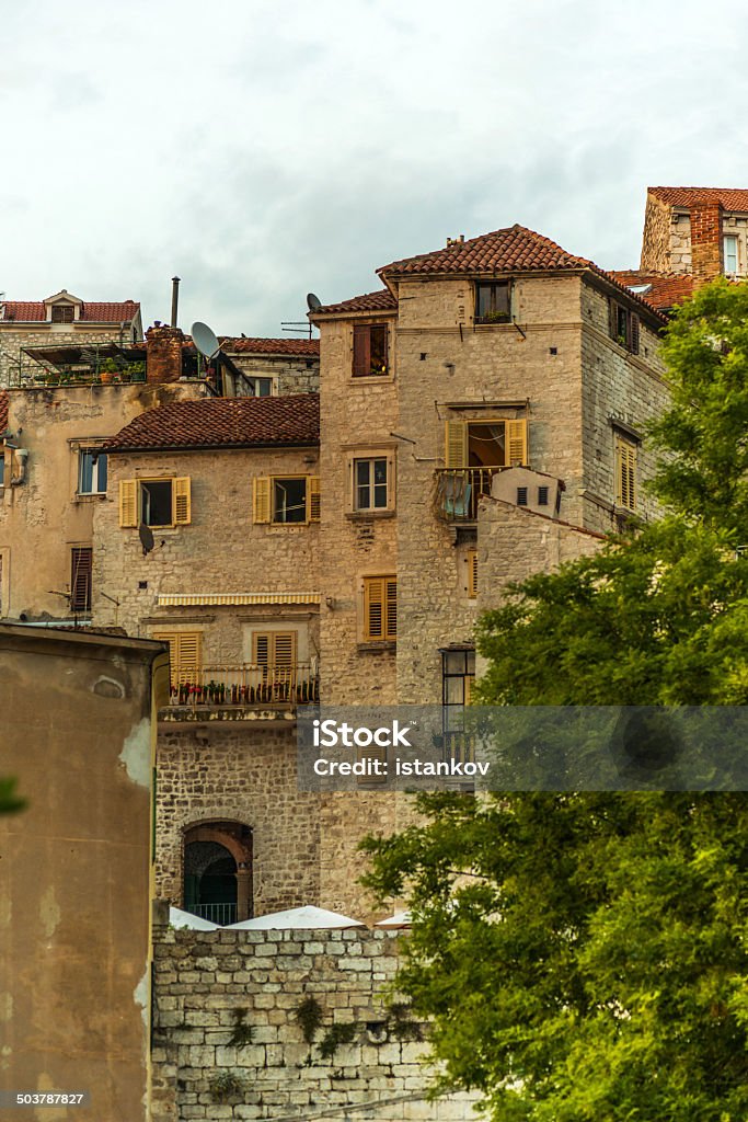 Architettura medievale della provincia di Šibenik, Croazia - Foto stock royalty-free di Antico - Condizione