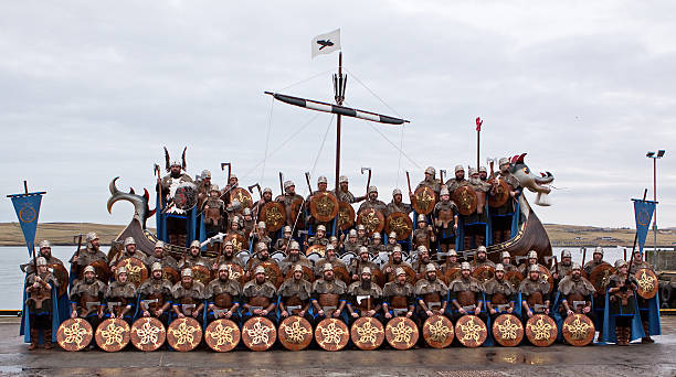 vikings an bord des bis helly aa-galerie - viking ship shetland islands passenger ship sailing ship stock-fotos und bilder