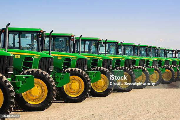 John Deere Tractors Stockfoto und mehr Bilder von John Deere - John Deere, Traktor, Landwirtschaftliches Gerät