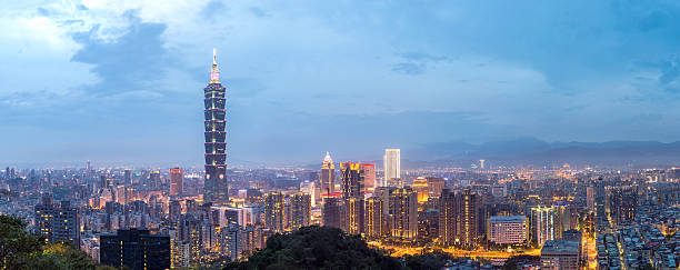 istock Taipei, Taiwan skylines 503870668