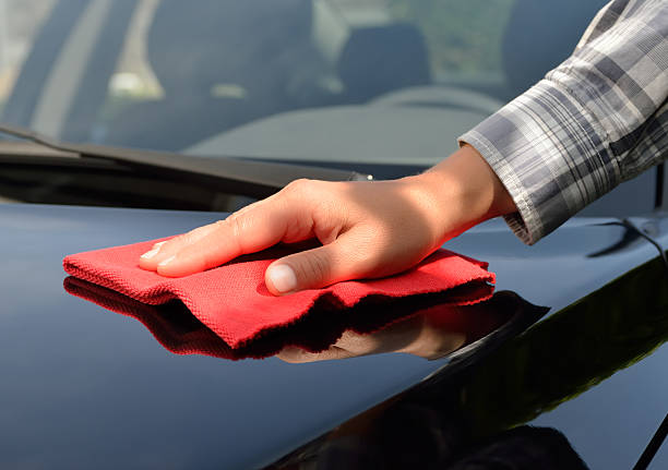 istock Car Care - Polishing a Black Car 503914063