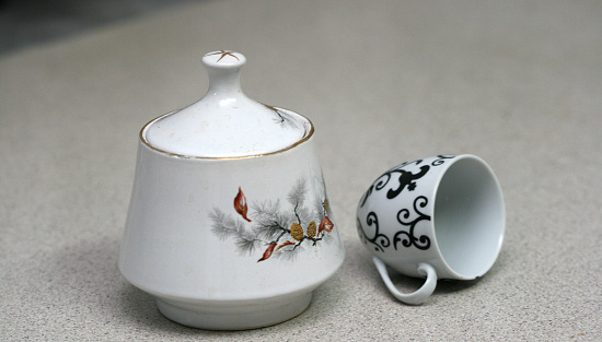 Spice ceramic container and coffee cup