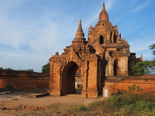 vista de tayok pye paya - paya fotografías e imágenes de stock