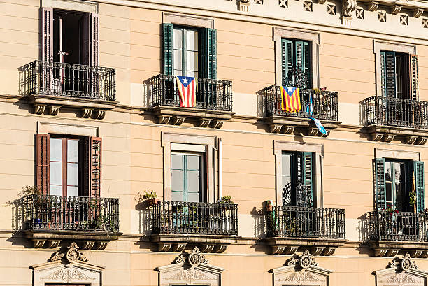 istock Classic residential building, Barcelona 503957810