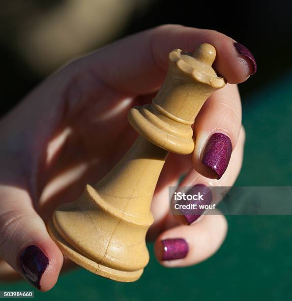 Photo libre de droit de Échecs Jeu Déchecs banque d'images et plus d'images libres de droit de Adulte - Adulte, Aliment en portion, Arts Culture et Spectacles