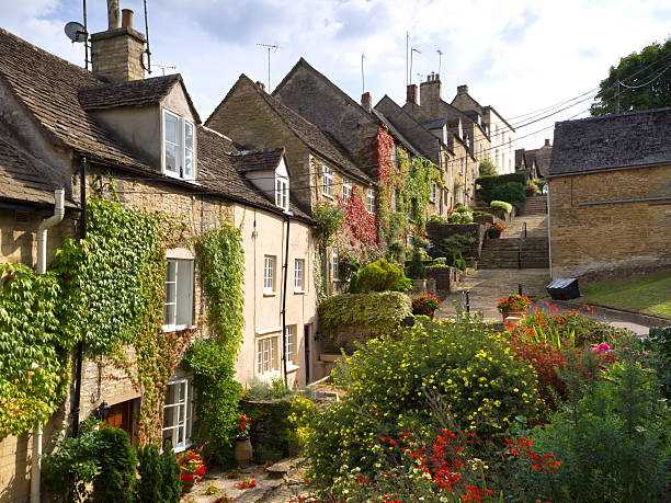 istock Picturesque Cotswolds, Tetbury 504006224