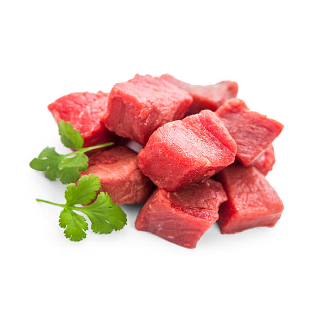 istock Pile of juicy beef cubes, macro 504016674