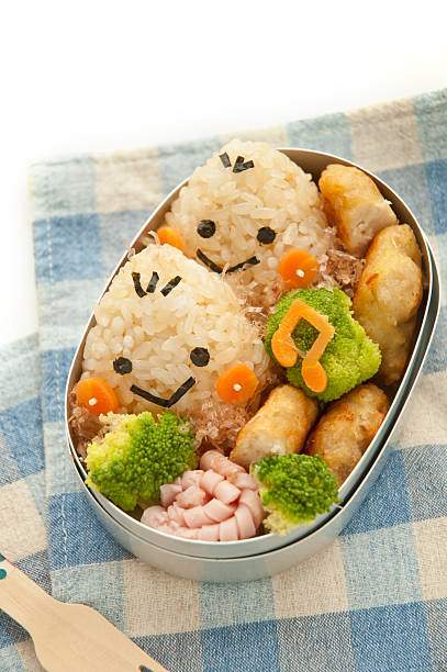 istock Lunch of chestnut motif 504037118