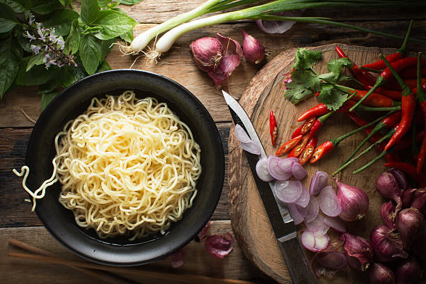 natychmiastowe noodle - thailand soup thai ethnicity thai culture zdjęcia i obrazy z banku zdjęć