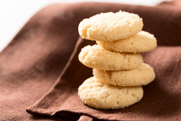 istock Cookies on napkin horizontal 504053043
