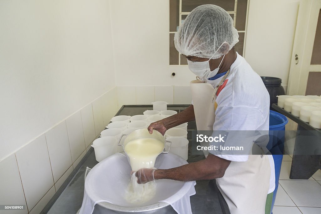 Formaggio produzione di Minas Gerais, Brasile - Foto stock royalty-free di Alimentazione sana