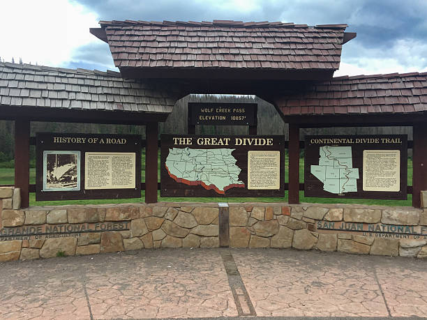 wolf creek pass - continental divide trail stock-fotos und bilder