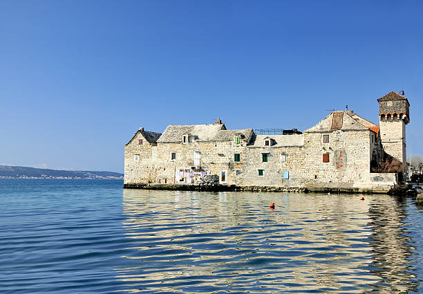 istock kastilac - kastel gomilica 504221012