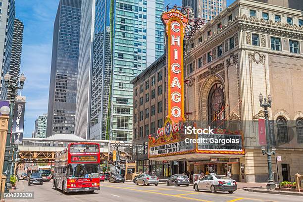 Chicago Theater Usa Stock Photo - Download Image Now - Chicago Theater, Architectural Feature, Arts Culture and Entertainment