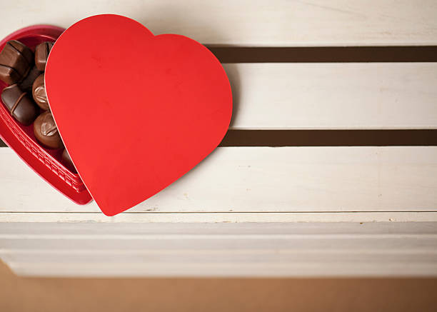 Coração em forma de caixa de Chocolates do dia dos namorados - foto de acervo