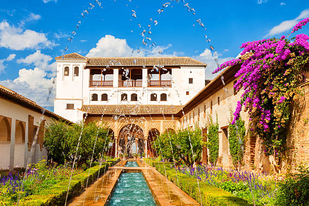 generalife selbst der alhambra de granada - granada spanien stock-fotos und bilder