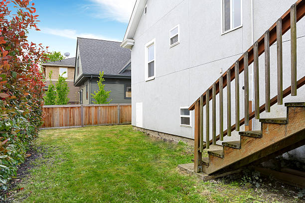 istock Wooden staircase to backyard 504291107