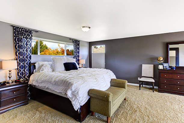 istock Cozy bedroom interior in soft purple color 504291629