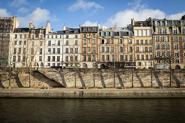 istock Traditional Parisian apartment buildings 504313092