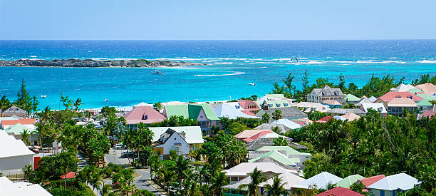 istock Orient Bay Village 504319823