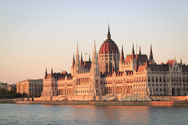 istock Hungarian Parliament in Budapest at sunset 504368015