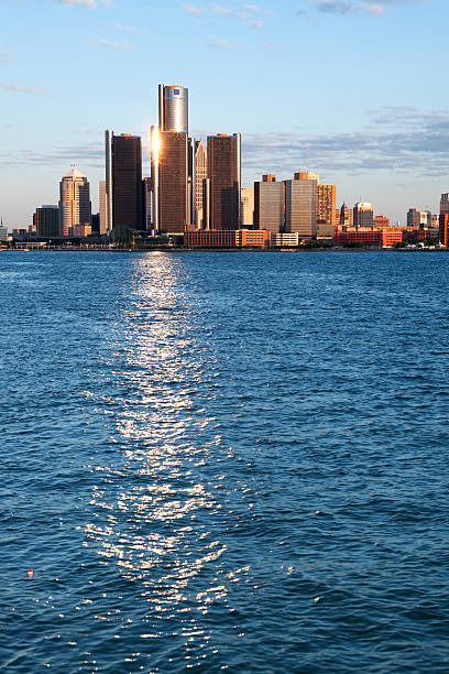 istock Detroit Michigan USA  Morning light 504384644