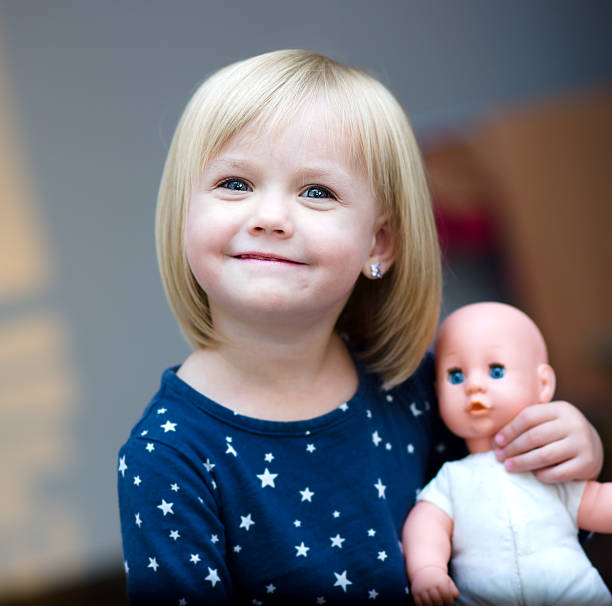 istock Little girl is daydreaming 504451778