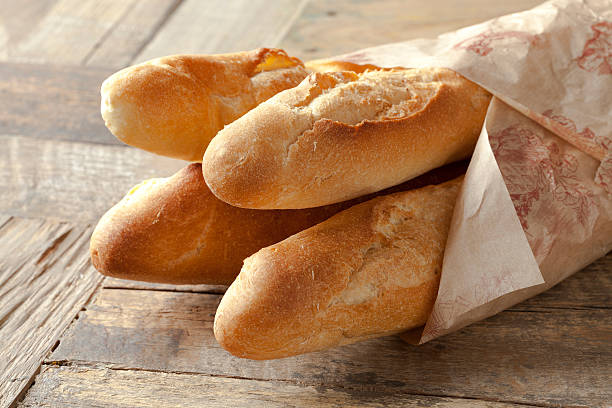 francés baguettes - cultura francesa fotografías e imágenes de stock