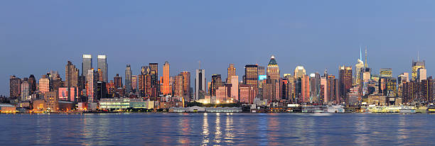 istock New York City Manhattan waterfront 504482961