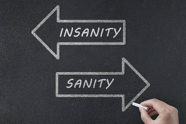 istock Sanity or Insanity Arrows Concept 504491608