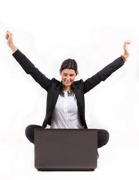 istock GOOD NEWS: Business woman at the computer 2 504512835