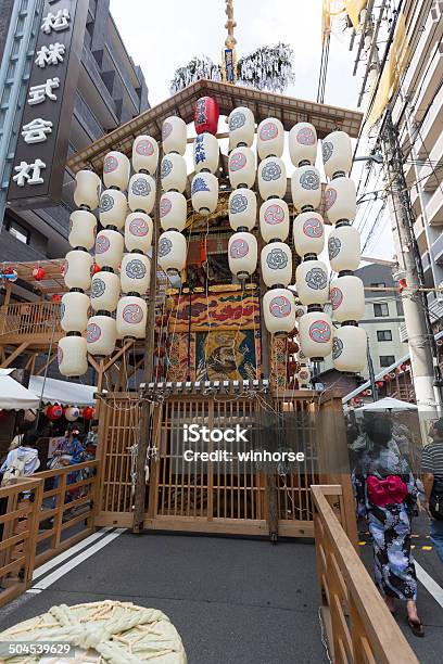 Гион В Киото Festival In Japan — стоковые фотографии и другие картинки Без людей - Без людей, Вертикальный, Гион