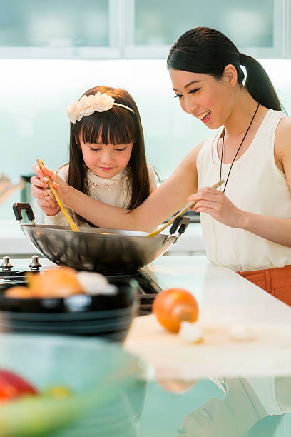 istock Chinese Family 504543967