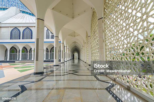 Corridor Stock Photo - Download Image Now - Accessibility, Architecture, Baluster