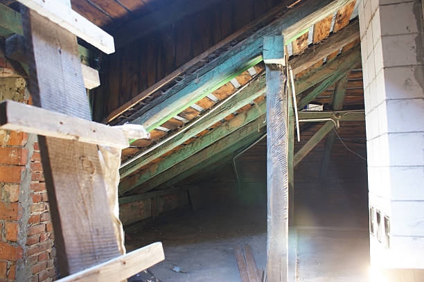 istock Old loft in an abandoned palace 504563129