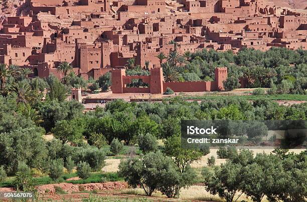 El Kasba De Ait Benhaddou Marruecos Foto de stock y más banco de imágenes de Aire libre - Aire libre, Ait Benhaddou, Ajardinado