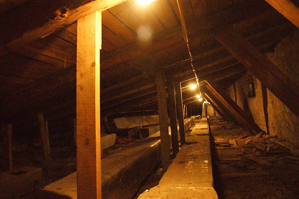 istock Old loft in an abandoned palace 504601511