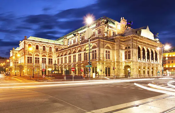 Vienna 's State Opera House at night, Austria