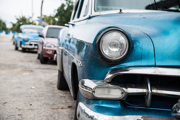 istock Old cars Cuba 504639988