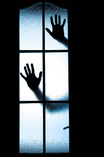 istock diffused silhouette of people 504705719