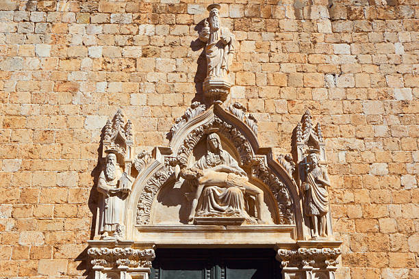 istock Catholic basilica. Medieval sculpture. Dubrovnik. Croatia. 504743340