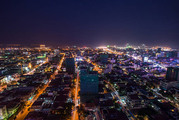 phnom penh, camboja - cambodia khmer architecture outdoors - fotografias e filmes do acervo