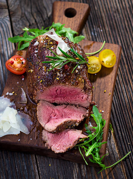 istock Sliced medium rare grilled Beef steak 504817910