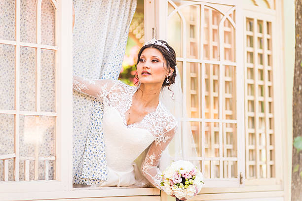 istock Wedding. Beautiful bride with bouquet 504861718