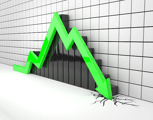 istock Green 3d arrow crash 504902658