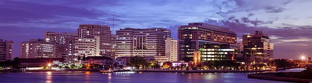 istock panorama Siriraj hospital 504903201