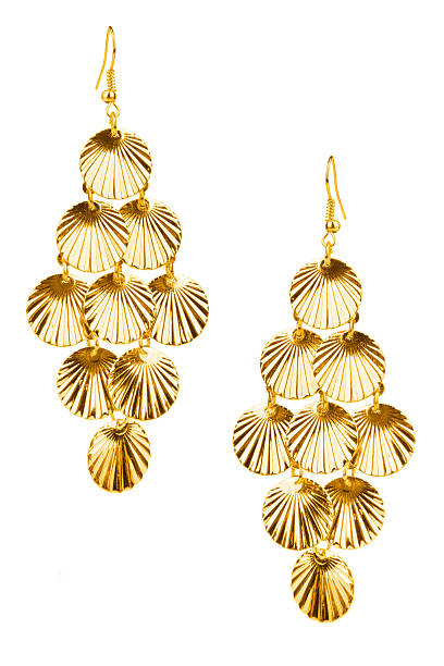 paar goldene ohrringe - gold earrings stock-fotos und bilder