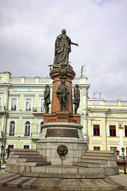 istock Monument to Empress Catherine the Great in Odessa, Ukraine 504909730