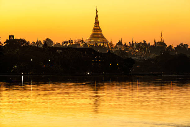 istock Shwedagon Pagoda 504982976