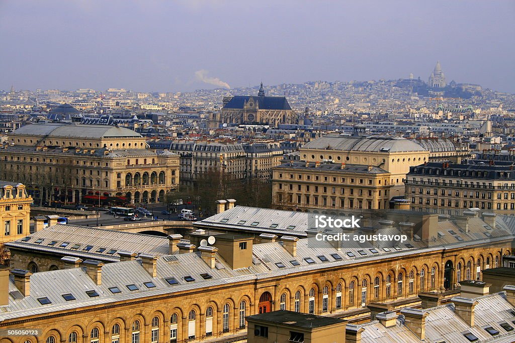 Paris, Montmartre i Bazyliki Sacre Coeur z powyżej Notre Dame, Francja - Zbiór zdjęć royalty-free (Les Halles)
